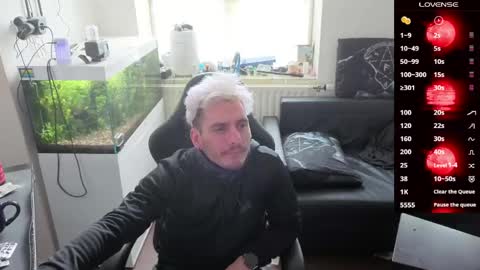 Snapshot of rayzel31 chatting on April 2026 10:57:01 AM Rayzel online show from April 2026 10:57:01 AM