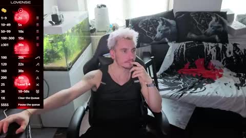 Snapshot of rayzel31 chatting on April 2026 11:47:01 AM Rayzel online show from April 2026 11:47:01 AM