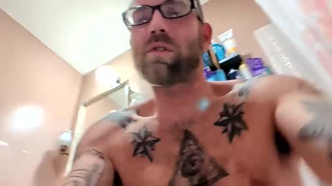 Snapshot of raziebaby chatting on October 2025 01:03:02 AM raziebaby online show from October 2025 01:03:02 AM