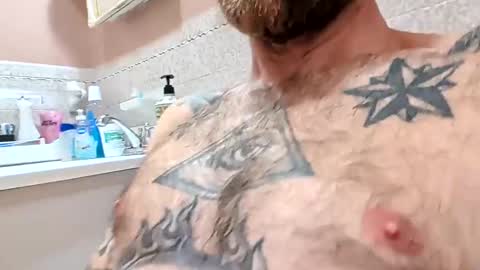 Snapshot of raziebaby chatting on October 2025 10:36:01 AM raziebaby online show from October 2025 10:36:01 AM