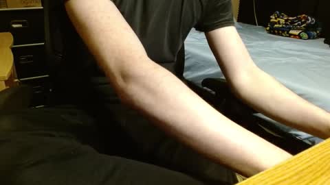 Scrappy Coco online show from February 2026 02:04:02 AM