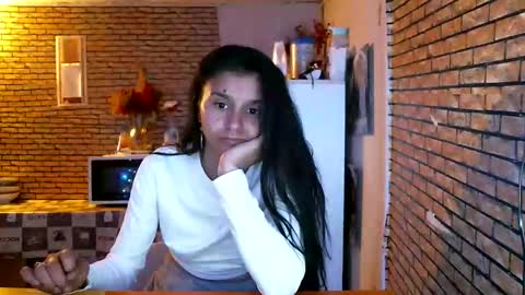 real_coupl3 online show from March 2026 08:15:01 PM