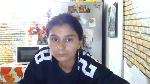 Snapshot of real_coupl3 chatting on July 2026 07:19:02 PM real_coupl3 online show from July 2026 07:19:02 PM