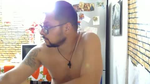 Snapshot of real_coupl3 chatting on July 2026 08:15:02 PM real_coupl3 online show from July 2026 08:15:02 PM