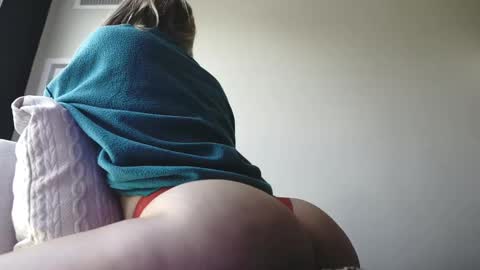 Lily Grace online show from March 2025 04:35:02 PM