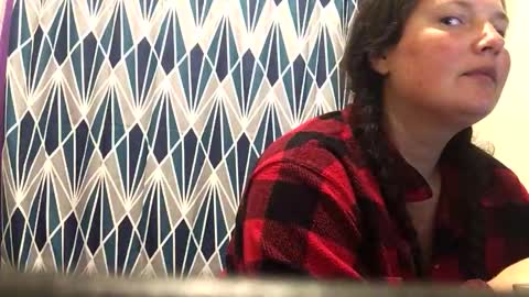 Snapshot of reallivepriestess chatting on October 2025 03:58:01 PM RealLivePriestess333 online show from October 2025 03:58:01 PM