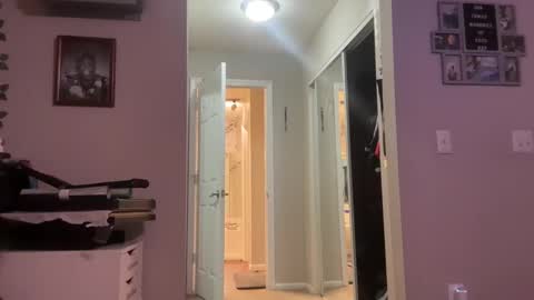 Preston  Stella online show from February 2025 08:21:02 AM