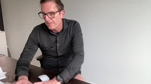 Snapshot of realstuff_ chatting on February 2026 03:30:02 PM realstuff_ online show from February 2026 03:30:02 PM