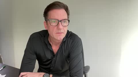 Snapshot of realstuff_ chatting on February 2026 09:05:02 AM realstuff_ online show from February 2026 09:05:02 AM