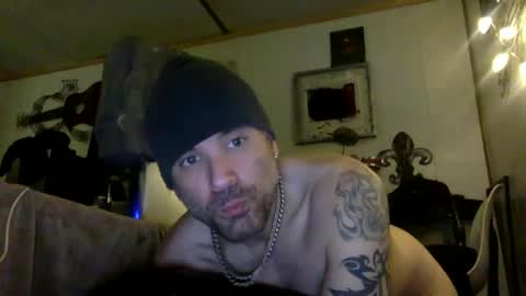 Snapshot of realzilla69 chatting on December 2024 07:38:02 AM realzilla69 online show from December 2024 07:38:02 AM