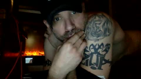 Snapshot of realzilla69 chatting on January 2025 11:03:01 AM realzilla69 online show from January 2025 11:03:01 AM