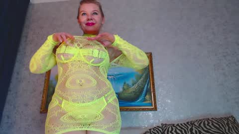 Im a little sick. Ill be back soon. online show from January 2025 09:16:01 PM