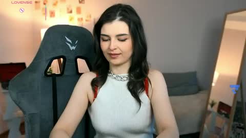 Syndney online show from April 2026 03:12:02 AM