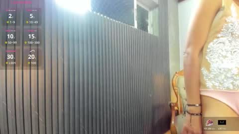 rebeca_2 online show from November 2025 12:15:02 PM