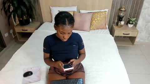 Snapshot of rebeca_cortez1 chatting on June 2026 01:59:01 PM I invite you to my birthday on November 3th online show from June 2026 01:59:01 PM