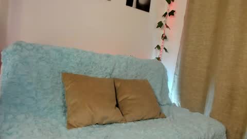 Snapshot of rebeca_marchetti chatting on April 2026 09:30:02 PM Rebeca Marchetti online show from April 2026 09:30:02 PM