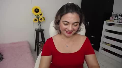 Snapshot of rebeca_milf chatting on December 2024 02:16:01 PM REBECA online show from December 2024 02:16:01 PM