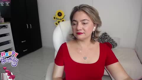 Snapshot of rebeca_milf chatting on January 2025 12:07:02 PM REBECA online show from January 2025 12:07:02 PM