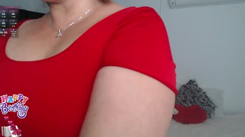 Snapshot of rebeca_milf chatting on January 2025 01:11:01 PM REBECA online show from January 2025 01:11:01 PM