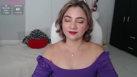 Snapshot of rebeca_milf chatting on January 2025 12:00:01 PM REBECA online show from January 2025 12:00:01 PM
