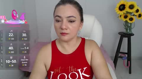 Snapshot of rebeca_milf chatting on October 2025 01:39:02 PM REBECA online show from October 2025 01:39:02 PM