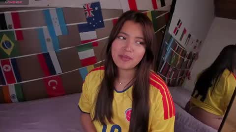 Rebeca Williams online show from July 2026 10:32:01 AM