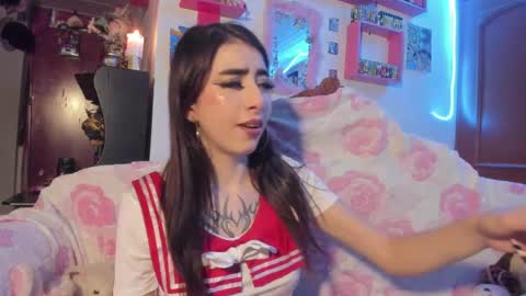 Snapshot of rebecahart chatting on April 2026 11:42:01 PM Rebecca online show from April 2026 11:42:01 PM