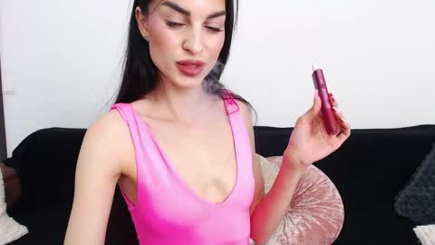 Snapshot of rebecamur chatting on May 2026 12:57:02 PM rebecamur online show from May 2026 12:57:02 PM