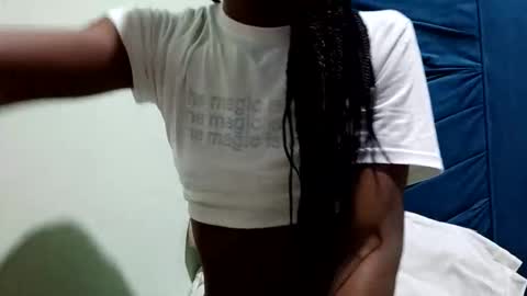 Snapshot of rebecca23278 chatting on May 2026 02:53:02 AM Tu mami Rebecca online show from May 2026 02:53:02 AM