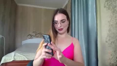 Snapshot of rebecca_ccaa chatting on June 2026 10:37:02 AM Rebecca online show from June 2026 10:37:02 AM