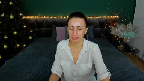 rebecca_diamonds online show from January 2025 03:58:01 PM