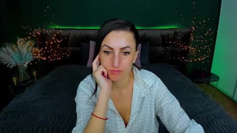 rebecca_diamonds online show from March 2025 06:44:01 AM