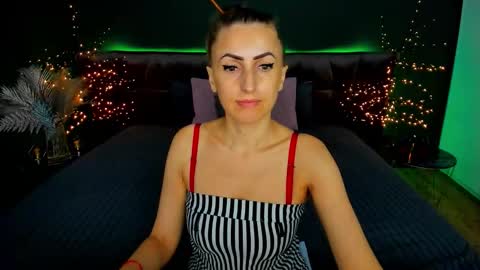 rebecca_diamonds online show from September 2025 05:20:02 AM