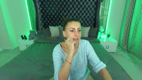 rebecca_diamonds online show from November 2025 06:44:01 AM