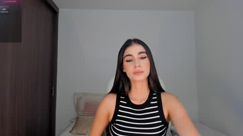 Snapshot of rebeccabaxter chatting on December 2024 02:20:02 AM Rebecca online show from December 2024 02:20:02 AM