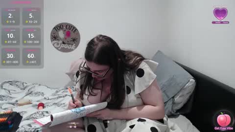rebeccasummercam online show from September 2025 12:35:01 AM