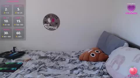 rebeccasummercam online show from September 2025 12:20:01 PM