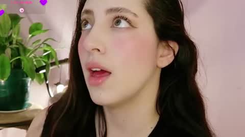Snapshot of rebeccawhite_meow chatting on June 2026 02:11:02 AM rebeccawhite_meow online show from June 2026 02:11:02 AM