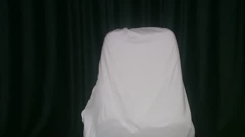 Snapshot of rebekka8478 chatting on April 2026 07:58:02 PM Rebekka Nelson online show from April 2026 07:58:02 PM