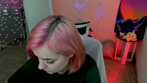 Bestie online show from February 2025 02:16:02 PM