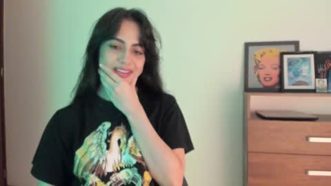 red_flower203 online show from March 2026 06:58:02 PM