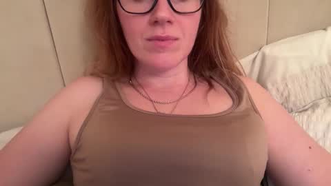 Rosie online show from October 2025 07:36:02 PM