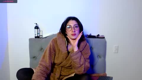 IG   OF red moonn online show from January 2025 10:48:02 AM