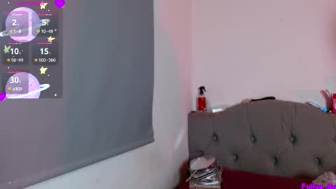 IG   OF red moonn online show from December 2025 05:01:01 AM