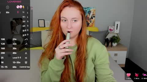 Snapshot of red_naughtyfox chatting on March 2026 04:40:02 PM Lessy Fox online show from March 2026 04:40:02 PM