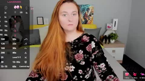 Snapshot of red_naughtyfox chatting on April 2026 04:31:02 PM Lessy Fox online show from April 2026 04:31:02 PM