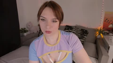 Snapshot of red_passsion chatting on February 2025 11:09:01 AM Mia online show from February 2025 11:09:01 AM