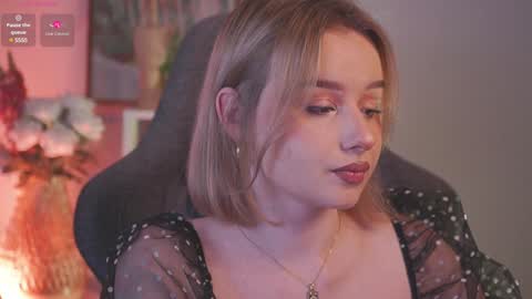 QUEEN OF EVIL online show from December 2024 06:10:02 PM