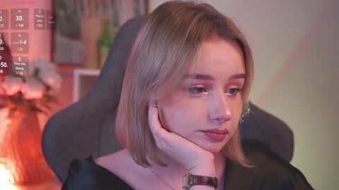 QUEEN OF EVIL online show from December 2024 12:24:01 AM