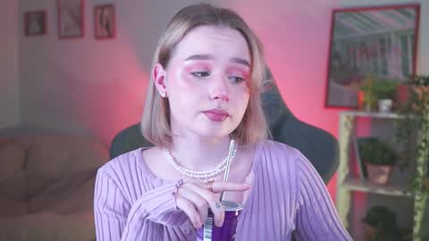 QUEEN OF EVIL online show from December 2024 05:26:02 PM